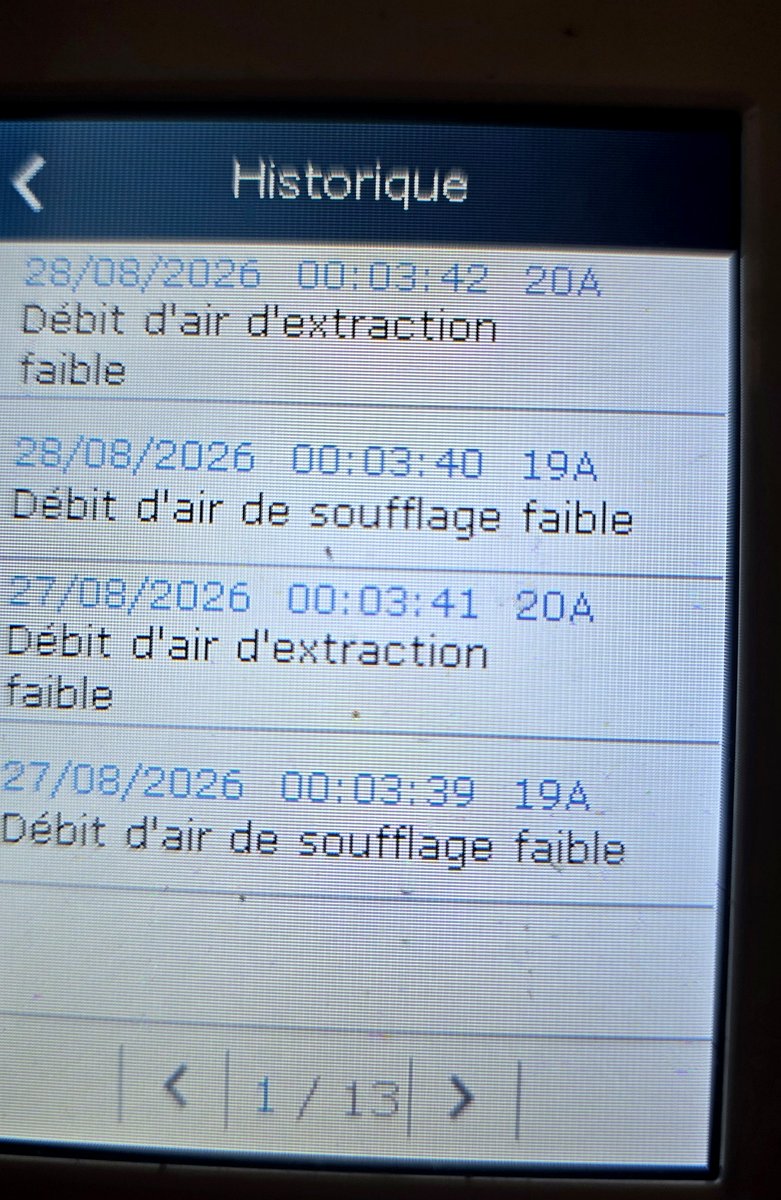 Deux nuits consécutives dans l’historique de la régulation : 00:03:40 et 00:03:42 le 28 août, 00:03:39 et 00:03:41 la veille. La régularité est le diagnostic.